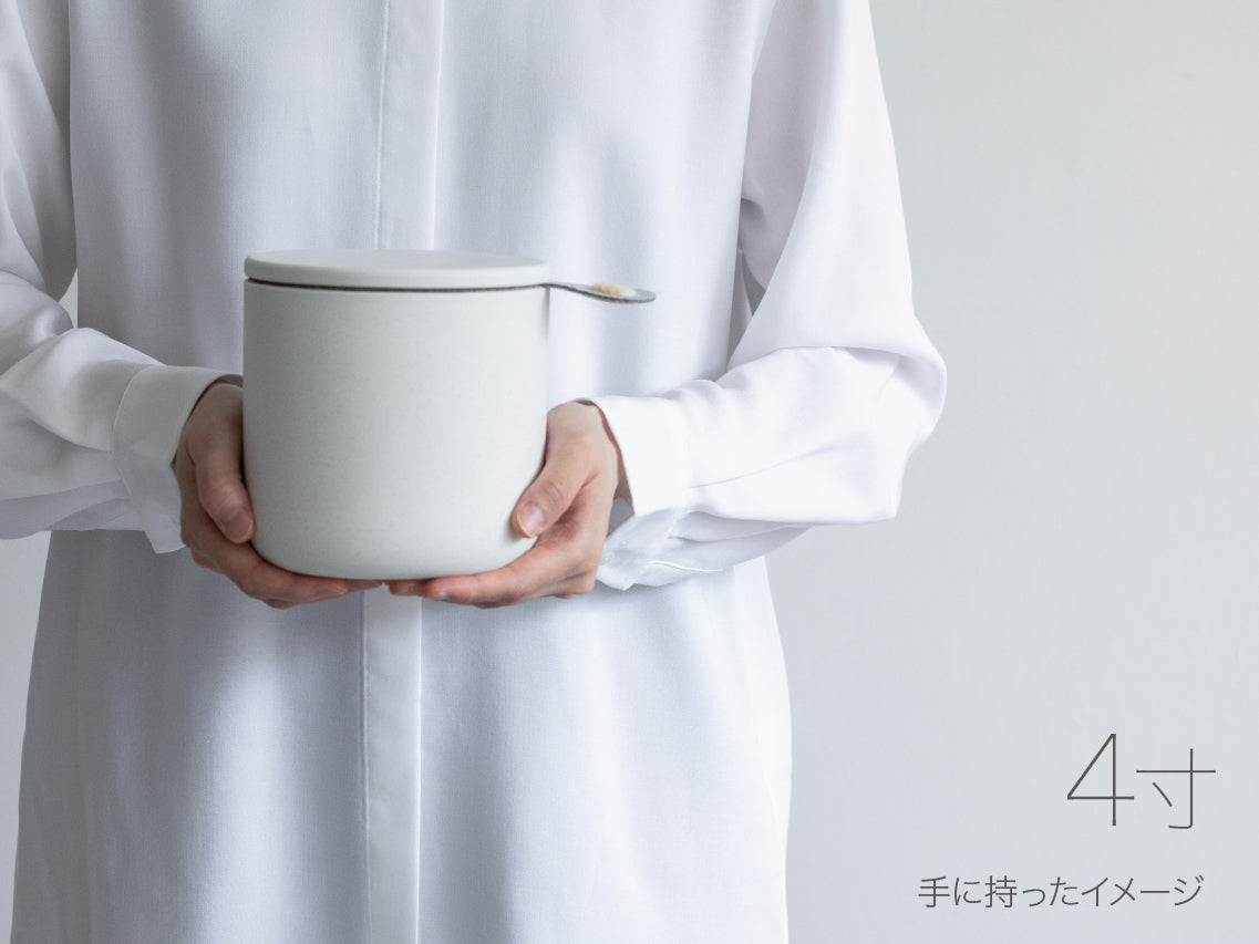 docco-どっこ　ペット骨壺「しっぽのこつつぼ」4寸